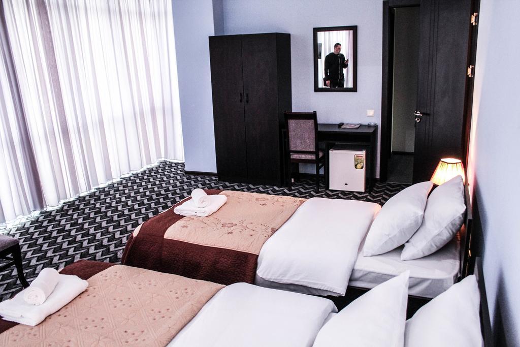 Royal Georgia Hotell Tbilisi Rum bild