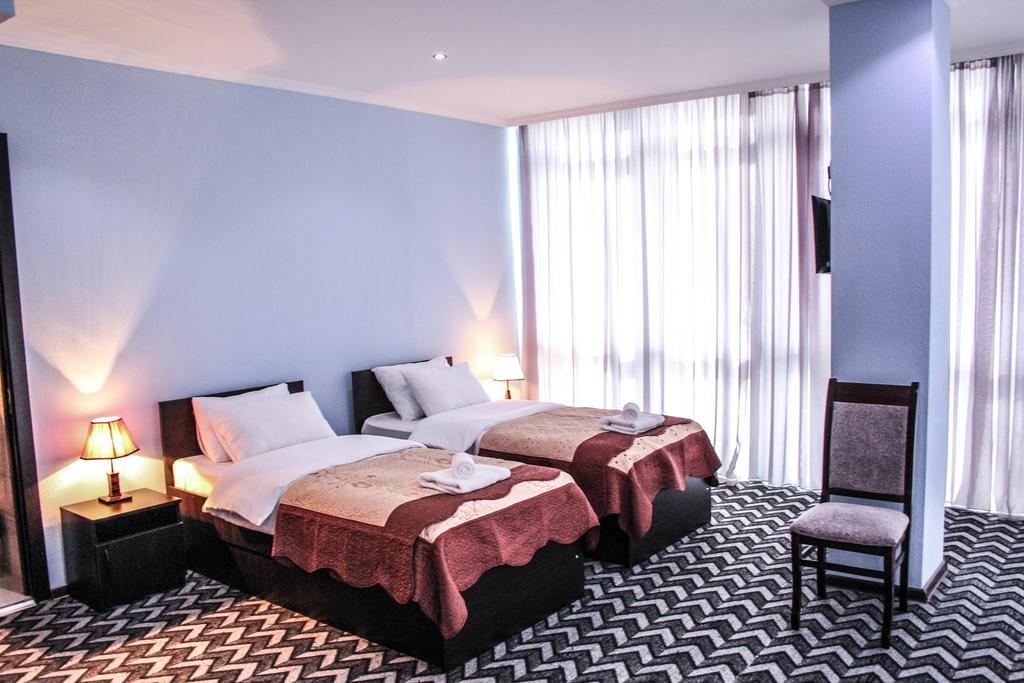 Royal Georgia Hotell Tbilisi Rum bild