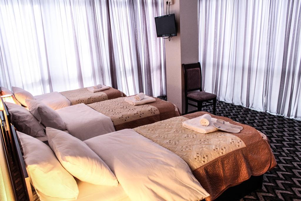 Royal Georgia Hotell Tbilisi Rum bild