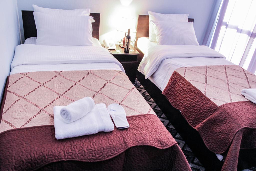 Royal Georgia Hotell Tbilisi Rum bild