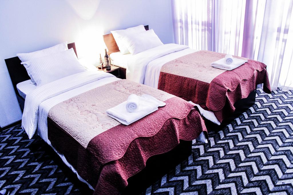 Royal Georgia Hotell Tbilisi Rum bild